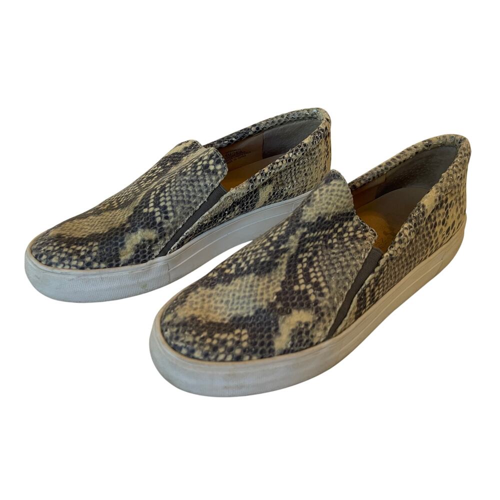 Vince‎ Camuto Animal Print Slides Slip Ons Sneakers Shoes Size Womens 8